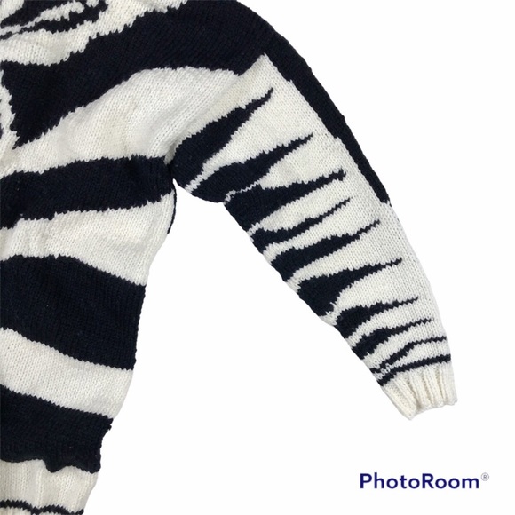 Hand Knit Black White Zebra Sweater - Picture 9 of 10